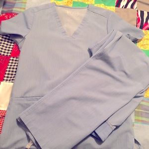 FIGS scrubs